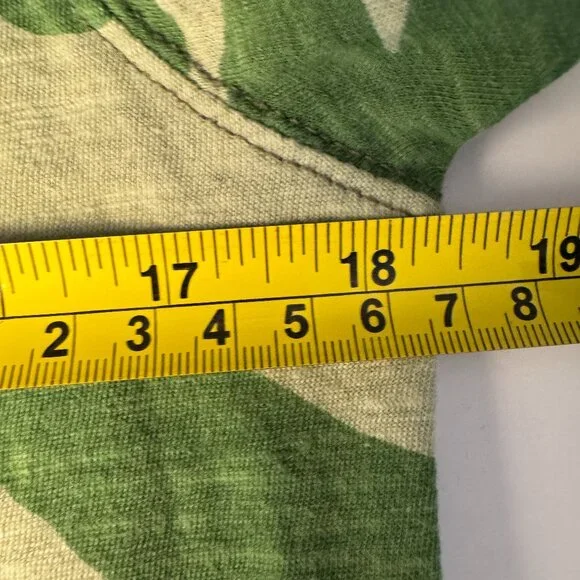 Free People We the Free Camo Clare Super Soft Tee Women's Size Medium - Picture 8 of 8